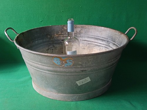 Vecchia tinozza bacinella - vecchia,